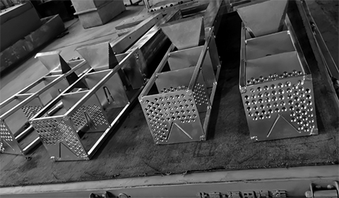 河南金偉自動化設備有限公司玻璃鋼拉擠模具